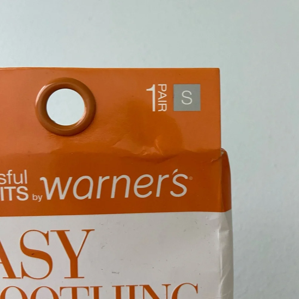 NEW Blissful Benefits by Warner’s women’s black easy smooth sheer shaping tights